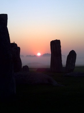 Stonehenge inner circle tours